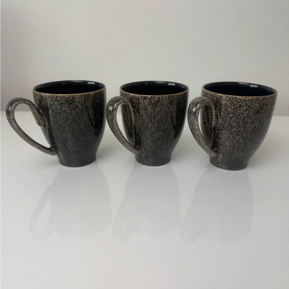 Denby-Langley Praline Noir Set of 3 Mugs - Picture 2 of 4
